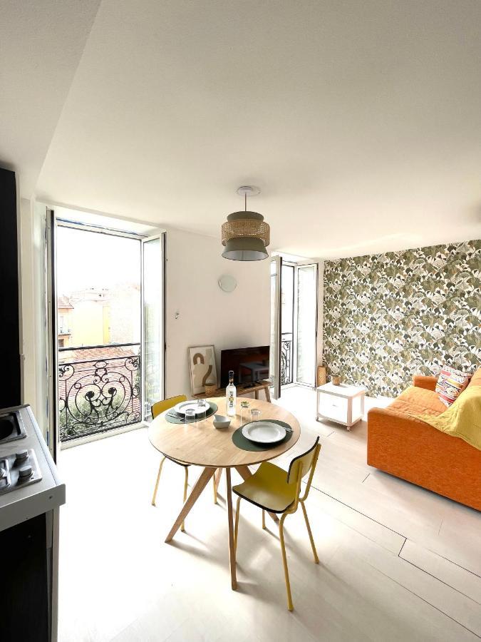Menton Studio Face Au Jardin Bioves Fetes Des Citrons 3Min De La Mer Apartment Exterior photo